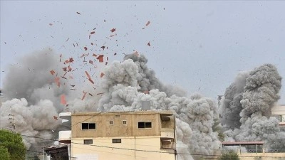 İsrail ordusu, L&uuml;bnan&rsquo;daki Ayn el-Hilve M&uuml;lteci Kampı&rsquo;nı hedef aldı