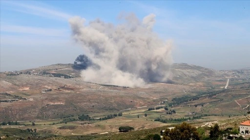 İsrail ordusu, Lübnan'ın güneyinde iki bölgeye hava saldırısı düzenlediğini duyurdu