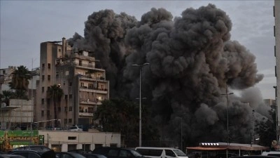 İsrail ordusu L&uuml;bnan'ın g&uuml;neyindeki pek &ccedil;ok beldeye saldırılarını s&uuml;rd&uuml;r&uuml;yor