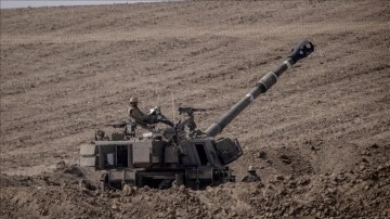 İsrail ordusu Lübnan'ın güney bölgelerini topçu atışlarıyla vurdu