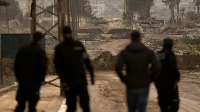 İsrail ordusu Suriye'nin g&uuml;neyinde 2 sivili alıkoydu