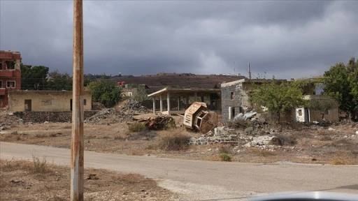 İsrail ordusu, Suriye'nin güneyine düzenlediği baskında 13 kişiyi öldürdü