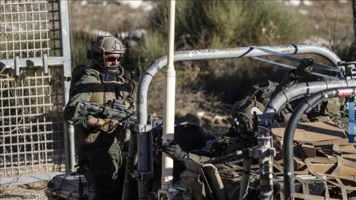 İsrail ordusu, Suriye'nin Kuneytra ilinde su hattı onarımını engelledi