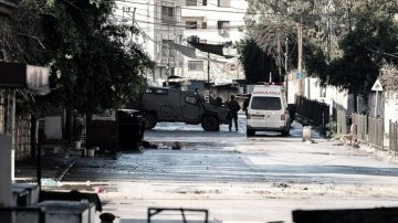 İsrail ordusunun Batı Şeria'nın kuzeyindeki Cenin'e baskını sürüyor