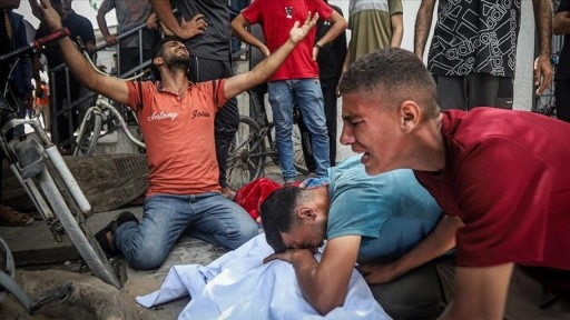 İsrail ordusunun Gazze'de düzenlediği saldırılarda 19 Filistinli canından oldu