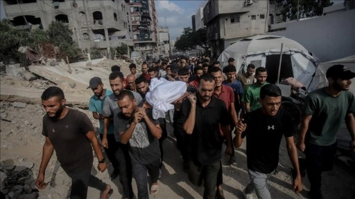 İsrail ordusunun Gazze'ye düzenlediği saldırılarda 4 Filistinli hayatını kaybetti