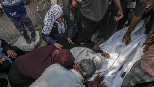 İsrail ordusunun Kudüs'ün kuzeyine düzenlediği baskında 1'i çocuk 2 Filistinli hayatını ka