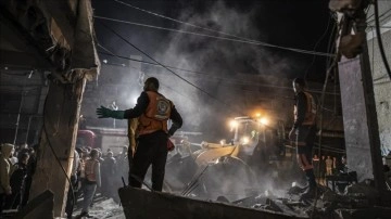 İsrail ordusunun Refah'ı bombalaması sonucu 6 kişi öldü