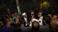İsrail polisinden Mescid-i Aksa kapısındaki Filistinlilere müdahale