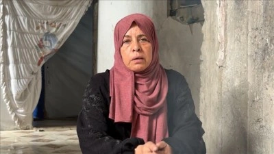 İsrail saldırılarında eşini ve oğlunu kaybeden Filistinli kadın, 17 torununa bakıyor