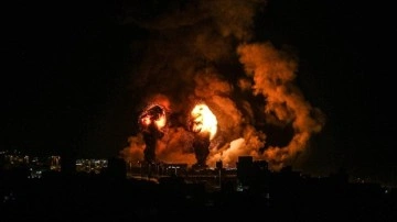 İsrail savaş uçakları, Gazze'de Hamas'a ait roket imalathanesini hedef aldı