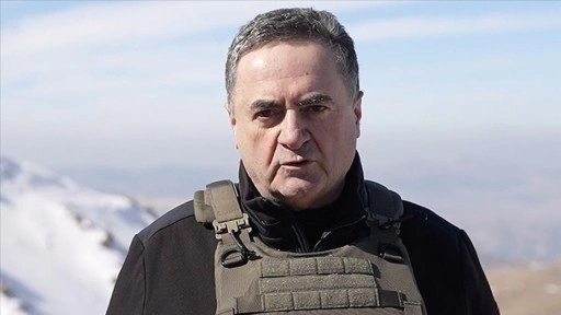 İsrail Savunma Bakanı, Suriye Cumhurbaşkanı Şara'yı hedef alarak ülkeye saldırı tehdidinde bulu