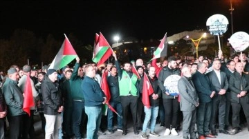 İsrail'in Gazze'deki hastane saldırısı Erzurum ve Erzincan'da protesto edildi