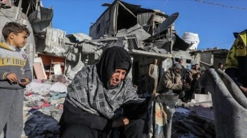 İsrail'in Gazze'ye düzenlediği saldırılarda öldürülen Filistinlilerin sayısı 24 bin 620'ye yükseldi