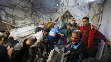 İsrail'in Gazze'ye düzenlediği saldırılarda öldürülenlerin sayısı 18 bin 800'e çıktı
