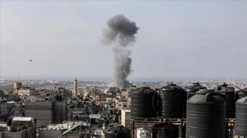 İsrail'in Gazze'ye saldırıları 18. gününde artarak devam etti