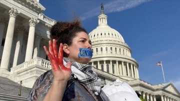 İsrail'in Gazze'ye saldırıları ABD Kongre binası önünde protesto edildi