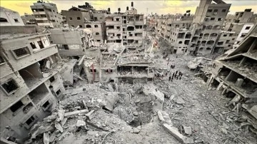 İsrail'in Gazze'ye saldırılarında yıkılan binaların enkazından 160 kişinin daha naaşı çıka