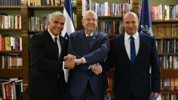 İsrailli uzmanlar, Bennett-Lapid koalisyonunun çöküşü ve erken seçim kararını değerlendirdi