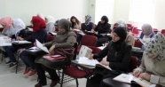 İstanbul Aydın Üniversitesi’nden Suriyeli sığınmacılara büyük destek
