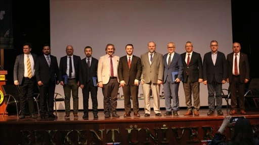 İstanbul Beykent Üniversitesi "Yapay Zeka ile Geleceği Tasarlamak" etkinliği düzenledi