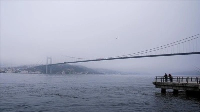 İstanbul Boğazı'nda gemi arızası nedeniyle askıya alınan deniz trafiği a&ccedil;ıldı
