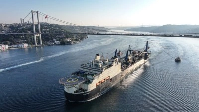 İstanbul Boğazı'ndan yılın ilk yarısında 19 bin 277 gemi ge&ccedil;ti