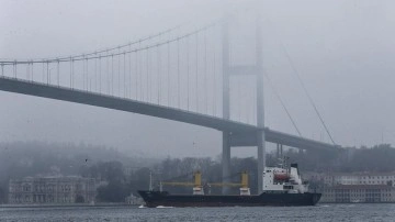 İstanbul Boğazı triatlon nedeniyle gemi geçişlerine kapatıldı