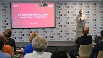 İstanbul'da "Aile ve N&uuml;fus On Yılına Başlarken: İmkanlar, Riskler ve Politika &Ouml;nerileri&qu
