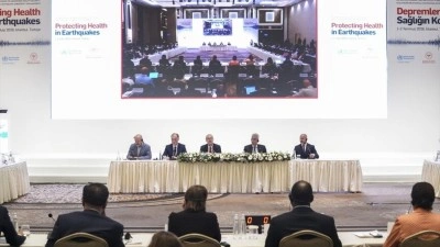 İstanbul'da d&uuml;zenlenen DS&Ouml; Bakanlar Konferansı'nın Bakanlar Oturumu yapıldı