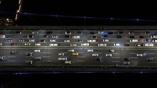 İstanbul'da haftanın son iş gününde trafik yoğunluğu yüzde 74'e kadar çıktı