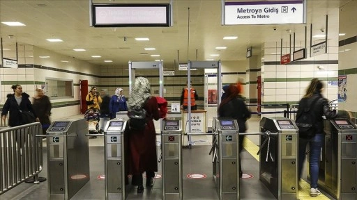 İstanbul'da İBB'ye bağlı metrolarda fazla valiz için ilave ücret alınacak