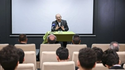 İstanbul'da imam hatip lisesi &ouml;ğrencileri 'Emperyalizm &Ccedil;alıştayı' d&uuml;zenledi