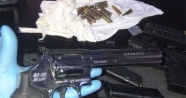 İstanbul’da kaçak silah üretim deposuna baskın: 2 gözaltı