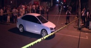 İstanbul'da kanlı gece! 10 yaşındaki çocuk vurularak öldü, 2 polis ve 1 kişi yaralandı