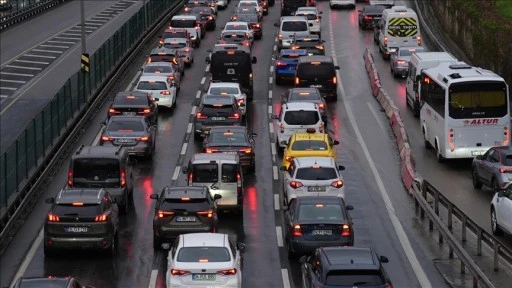 İstanbul'da trafik yoğunluğu yüzde 80'e kadar ulaştı