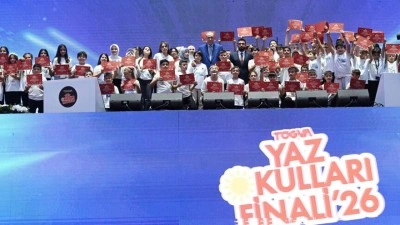 İstanbul'da "T&Uuml;GVA Yaz Okulları Finali" programı d&uuml;zenlendi