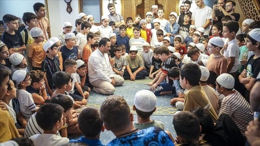 İstanbul'da yaz Kur'an kurslarına 250 binden fazla öğrenci katıldı