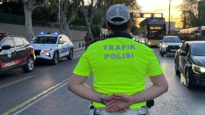 İstanbul'da Zafer Bayramı provası nedeniyle bazı yollar trafiğe kapatıldı