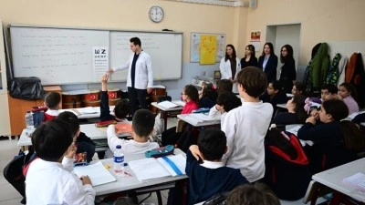 İstanbul'daki ilkokullarda erken teşhis i&ccedil;in işitme ve g&ouml;z taraması