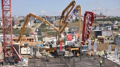 İstanbul'daki kentsel d&ouml;n&uuml;ş&uuml;mde yeni temeller Arnavutk&ouml;y'de atıldı