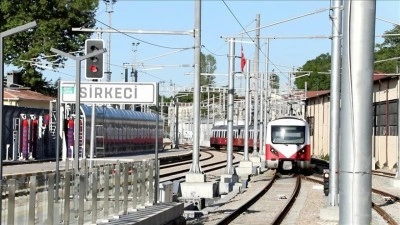 İstanbul'daki Sirkeci-Kazlı&ccedil;eşme Raylı Sistem Hattı, iki yılda 8 milyonda fazla yolcuyu taşıdı