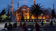 İstanbul iftar saatine sakin girdi