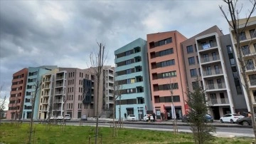 İstanbul Kayaşehir'de 2 bin 450 sosyal konut hak sahiplerine teslim ediliyor