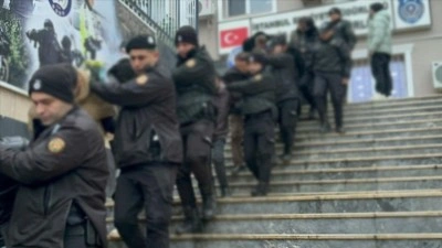 İstanbul merkezli 14 ildeki uyuşturucu operasyonunda 324 ş&uuml;pheli tutuklandı