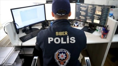 İstanbul merkezli yasa dışı bahis oynanmasını teşvik edenlere y&ouml;nelik operasyonda 26 g&ouml;zaltı
