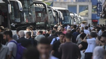 İstanbul Otogarı'nda Kurban Bayramı hareketliliği