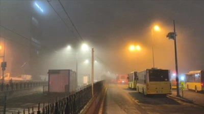 İstanbul'un bazı il&ccedil;elerinde sis etkili oldu