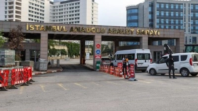 İstanbul ve Nevşehir merkezli "yasa dışı bahis" soruşturmalarında 221 g&ouml;zaltı kararı