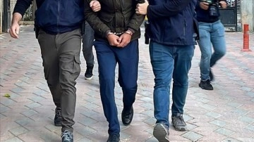 İstanbul'da FETÖ operasyonunda 20 kişi gözaltına alındı